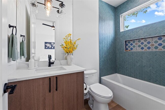 Building Photo - 506 Krebs Ln