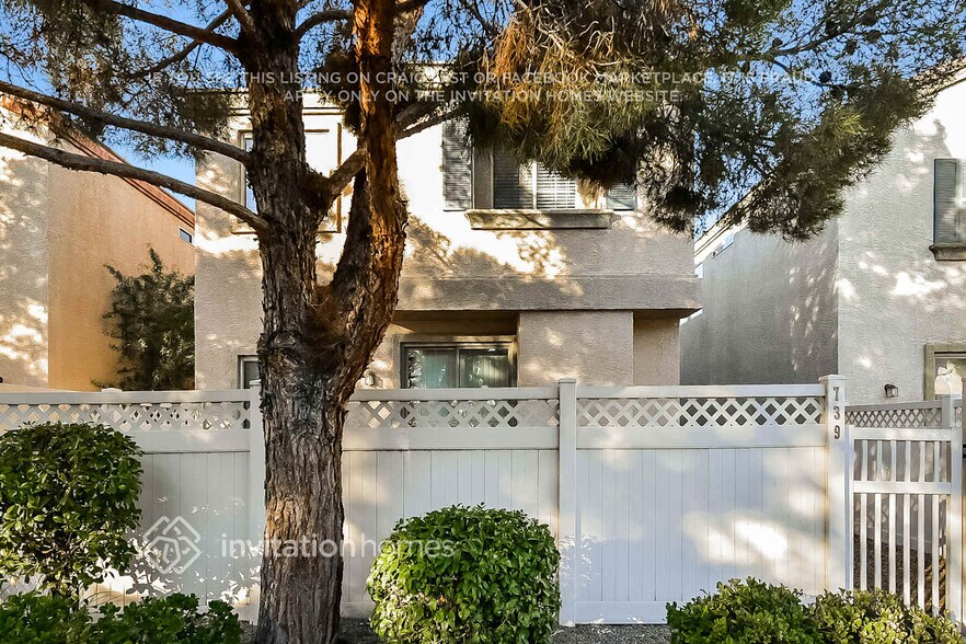 Building Photo - 739 Tree Vista Ct