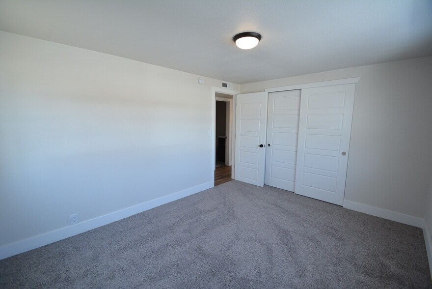 Building Photo - 2790 W 73rd Ave