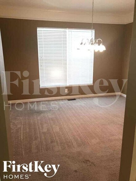 Building Photo - 5751 Aderholt Rd