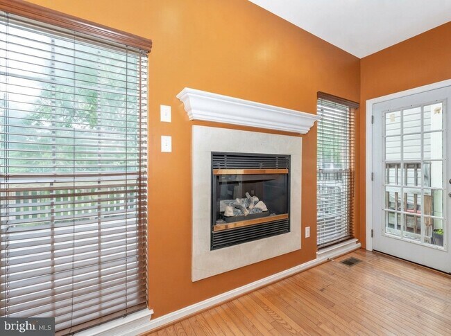 Building Photo - 505 Ellison Ct