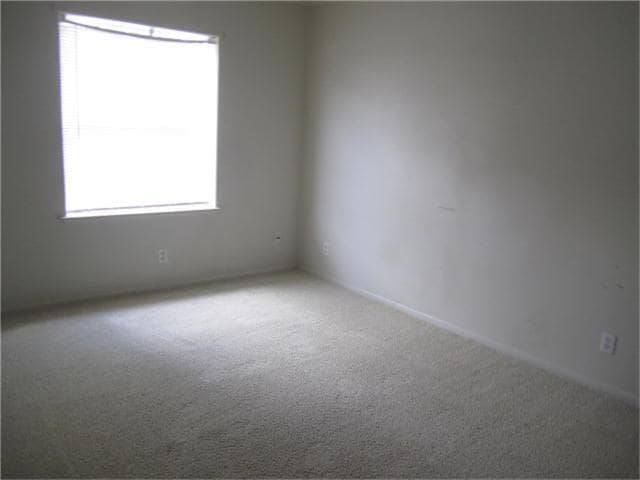 Building Photo - 21406 Sweet Grass Ln