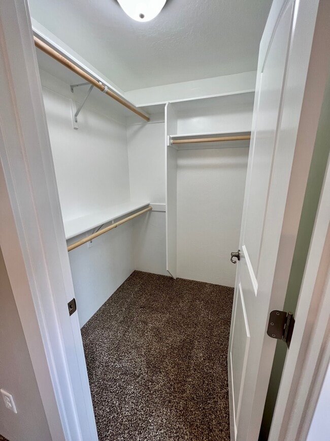 Building Photo - 2827 Orrin Dr
