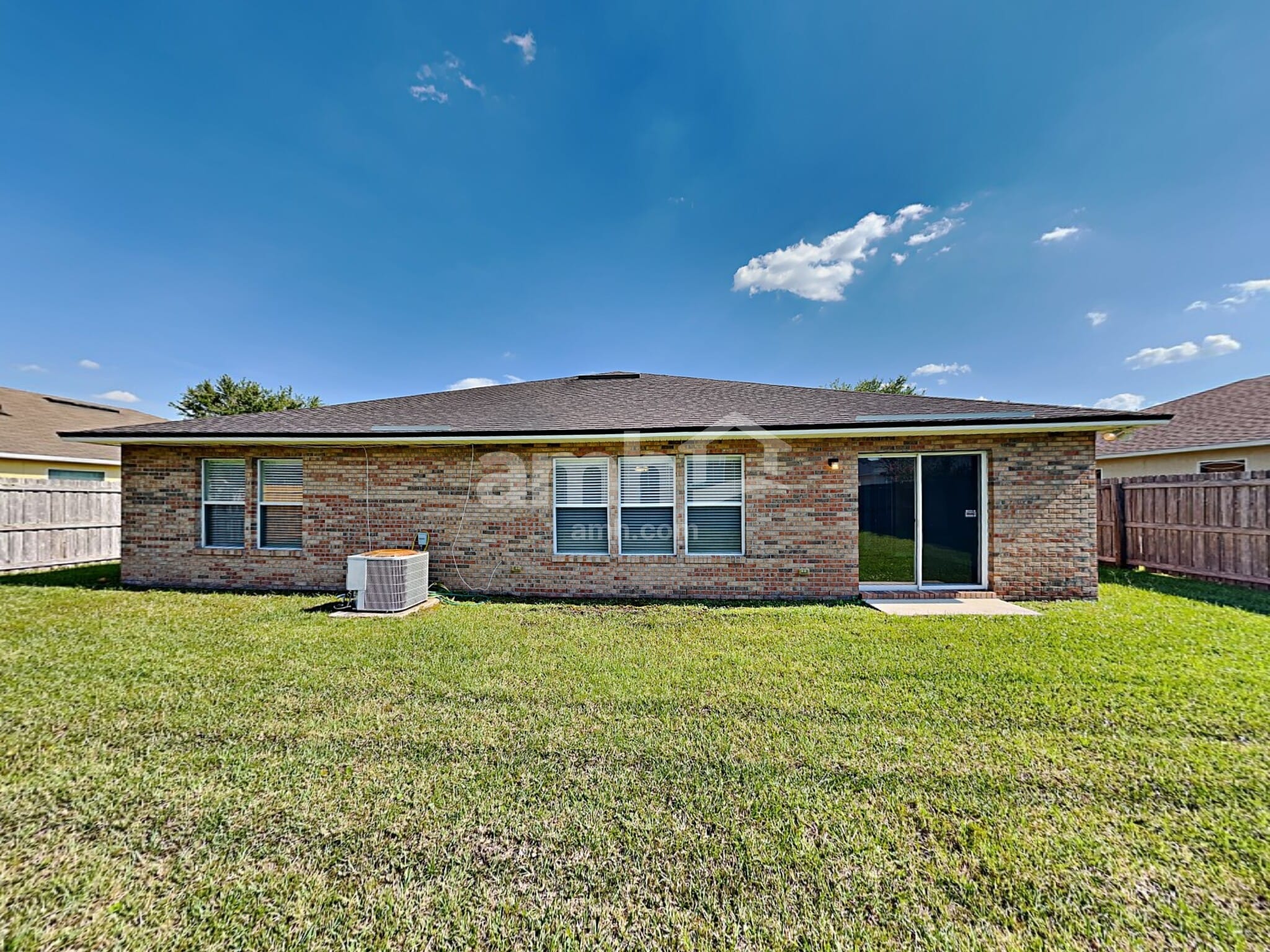 Building Photo - 11501 Brian Lakes Dr N