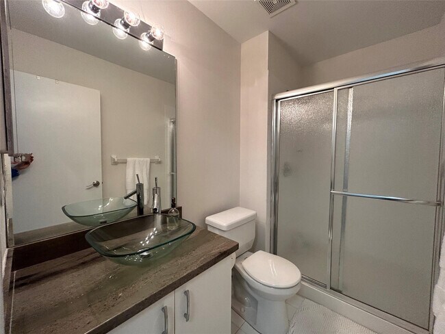 Building Photo - 1043 Kokomo Key Ln