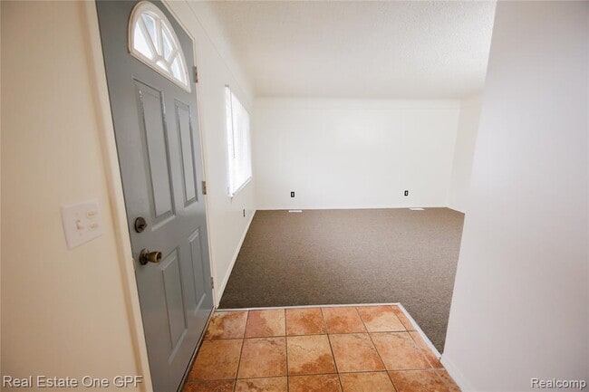 Building Photo - 14960 Alberta Ave