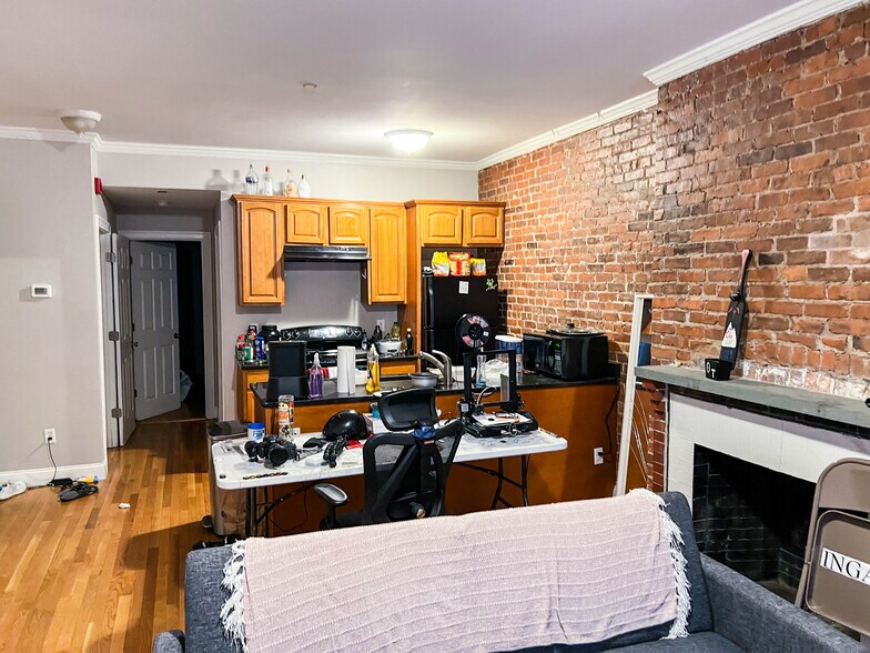 Building Photo - 23 St Lukes Rd