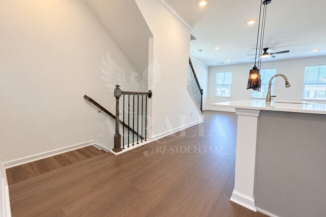 Building Photo - 3210 Gypsum Dr