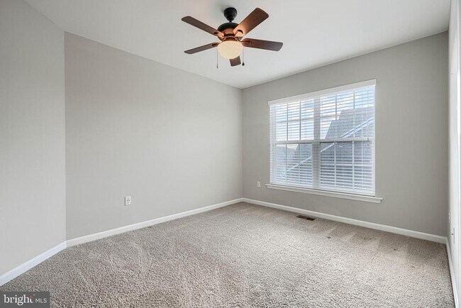 Building Photo - 9768 Powder Hall Rd