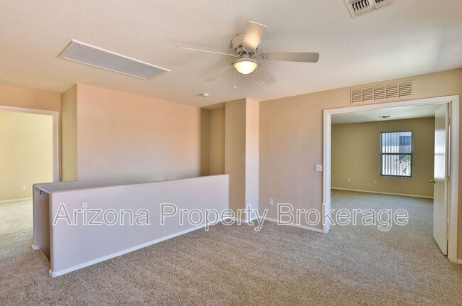 Building Photo - 1186 S Fresno Ct