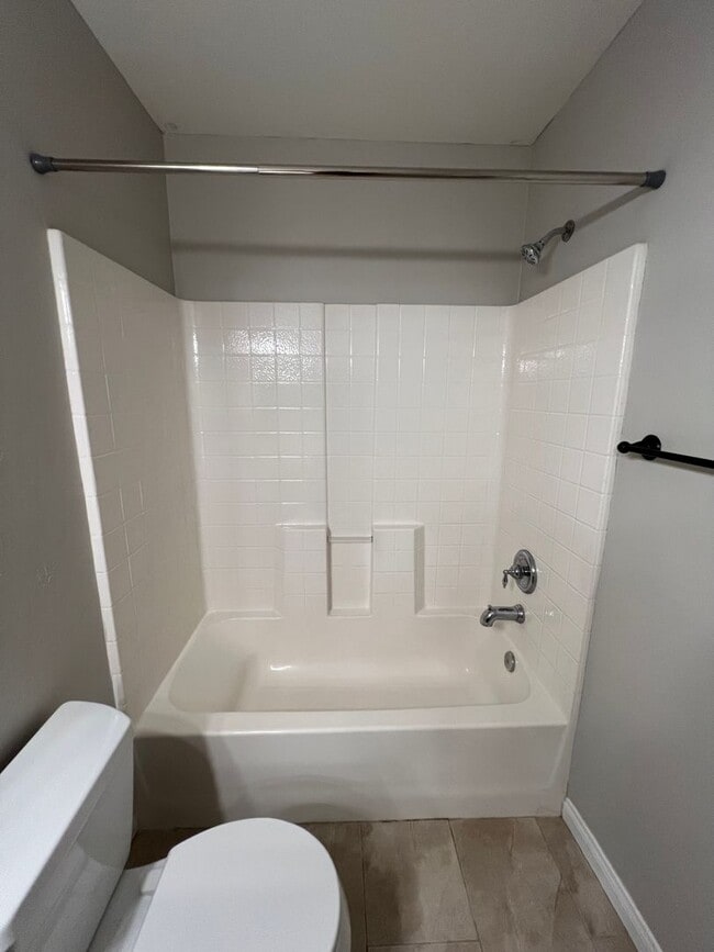 Building Photo - 13417 Cheyenne Mountain Dr