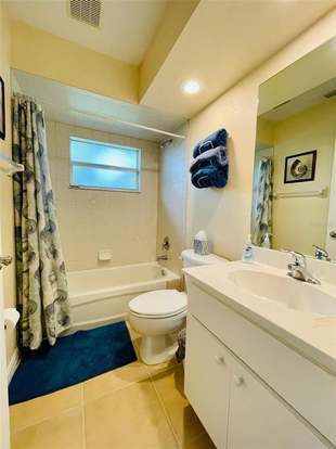 Building Photo - 18075 Petoskey Cir