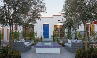Building Photo - Armadale