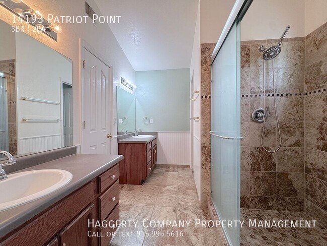 Building Photo - 14193 Patriot Point Dr