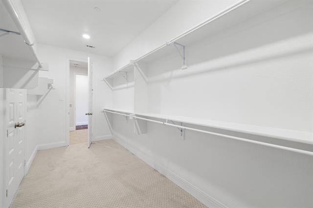 Building Photo - 310 Greystone Ct