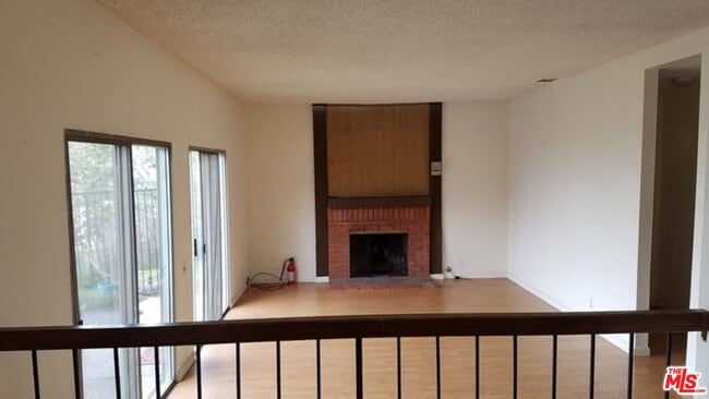 Building Photo - 11735 Sierra Sky Dr
