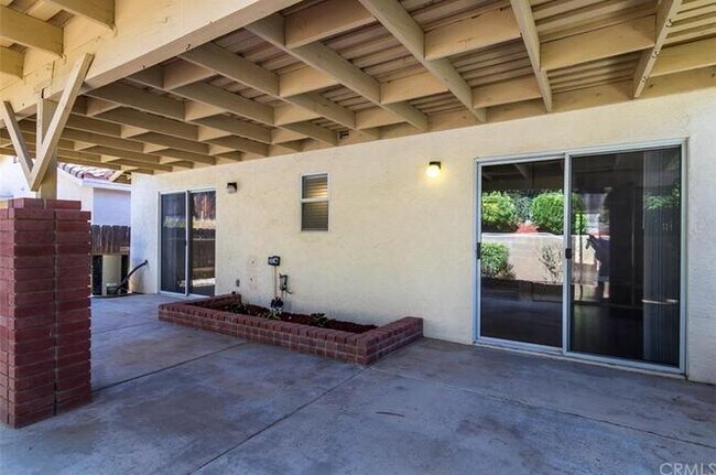 Building Photo - 28138 Bavaria Dr