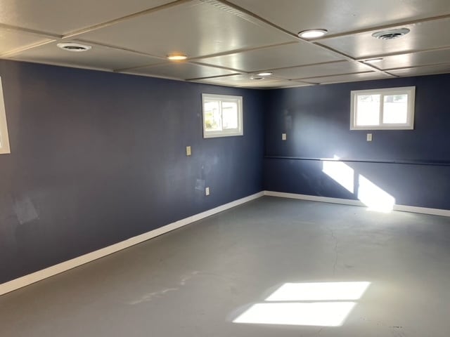 Full Basement - 54 N Shafer St