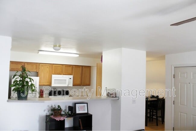 Building Photo - 10784 W 63rd Pl
