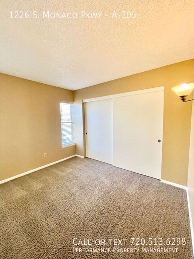 Building Photo - Spacious 2-Bedroom Condo with Pool Access ...