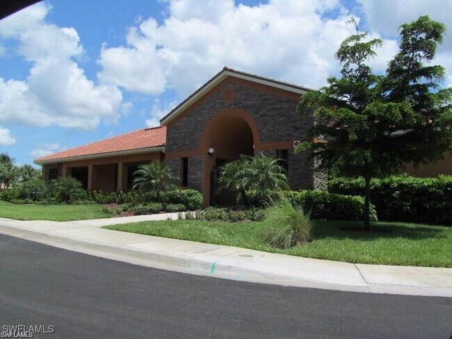 Building Photo - 11083 Cherry Laurel Dr
