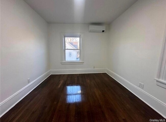 Building Photo - 319 N Fulton Ave