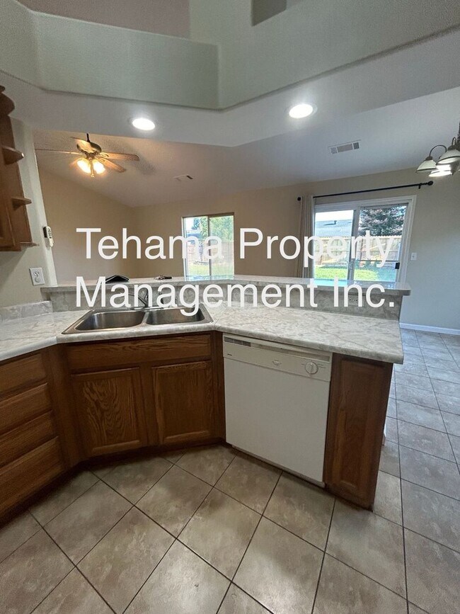 Building Photo - 3 Bedroom 2 Bath Home in Anderson
