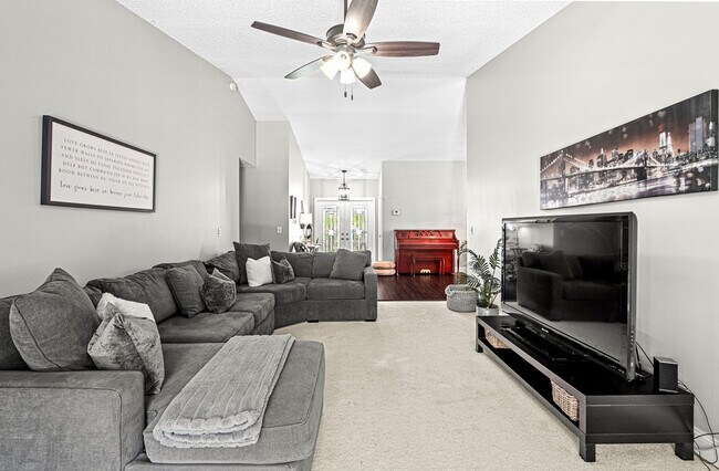 Building Photo - 2724 NW 124th Ave