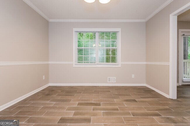 Building Photo - 998 Autumn Crest Ct