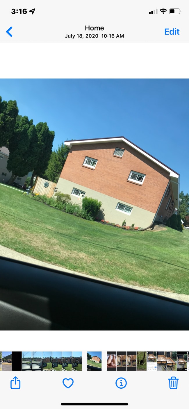 Building Photo - 206 W Beaver St