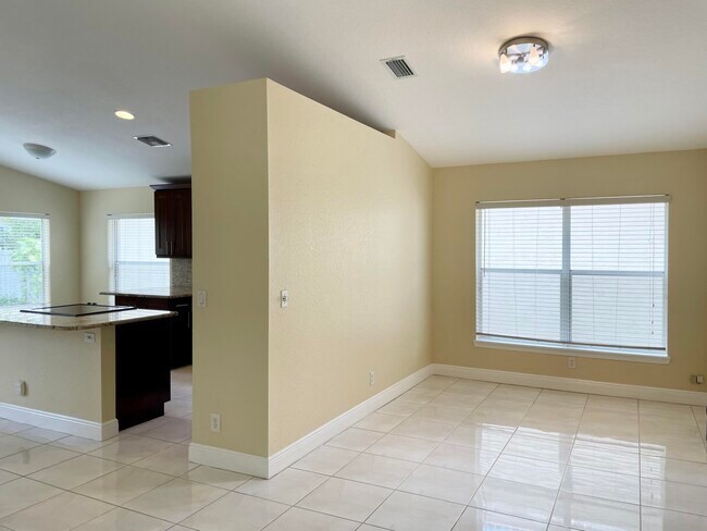 Building Photo - 2425 Pigeon Cay