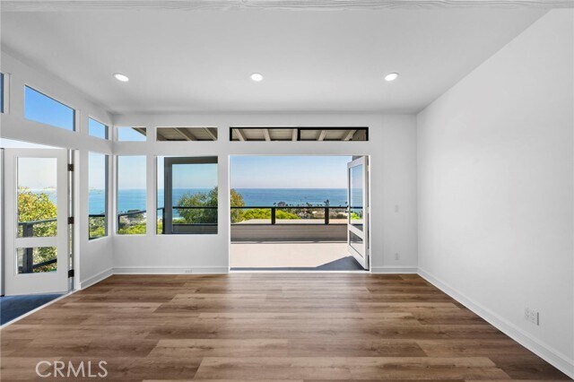 Building Photo - 1560 Sunset Ridge Dr