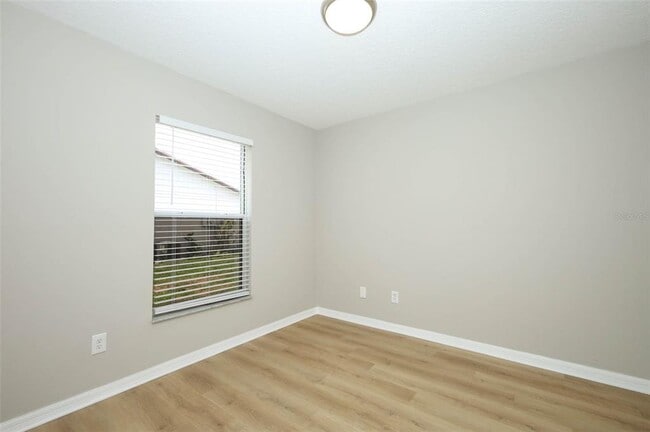 Building Photo - 788 Lincoln Pkwy