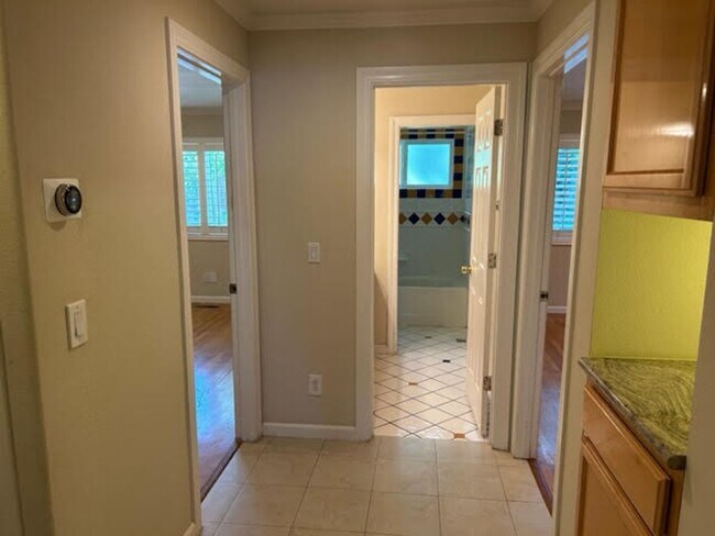 Building Photo - Beautiful Home with multiple upgrades!