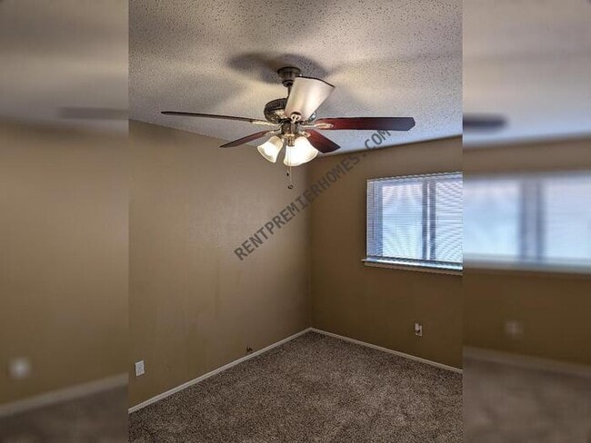 Building Photo - 1563 Pamela Ln