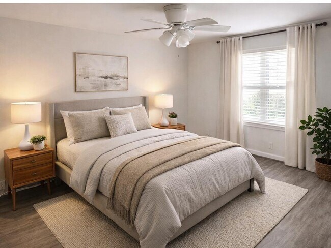 Building Photo - 415 W 39th St