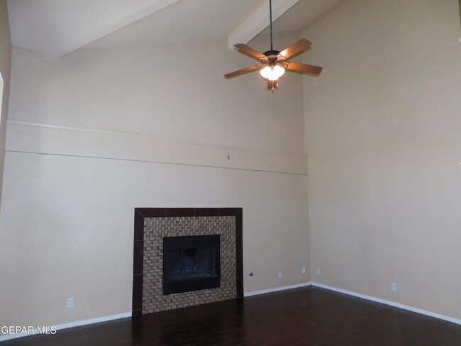 Building Photo - 11233 Red Barrel Pl
