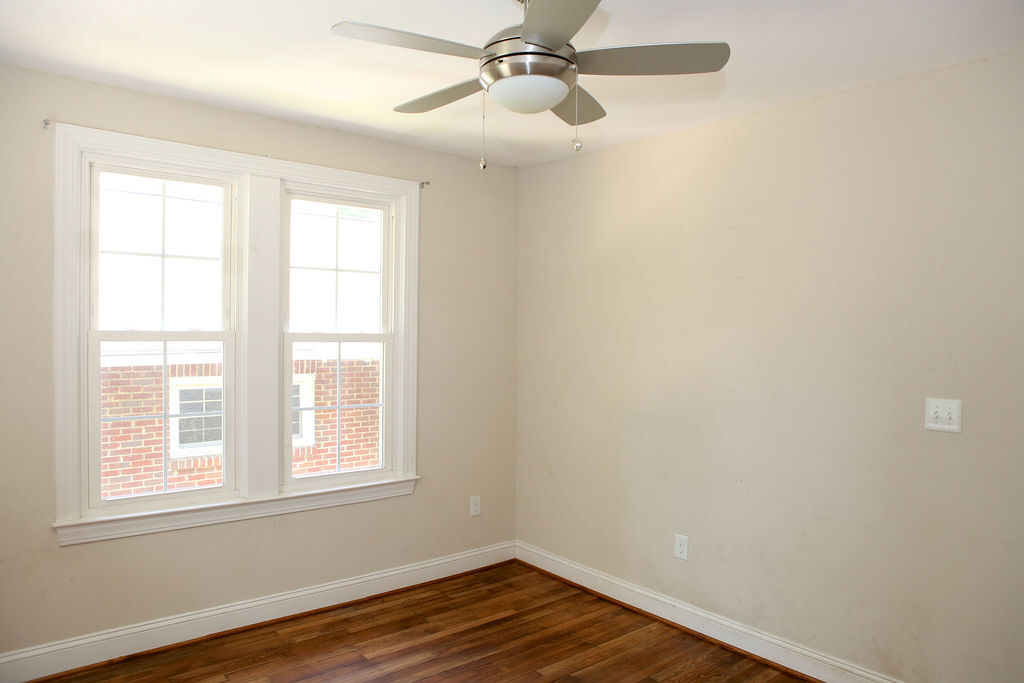 Building Photo - 1809 Walker Ave