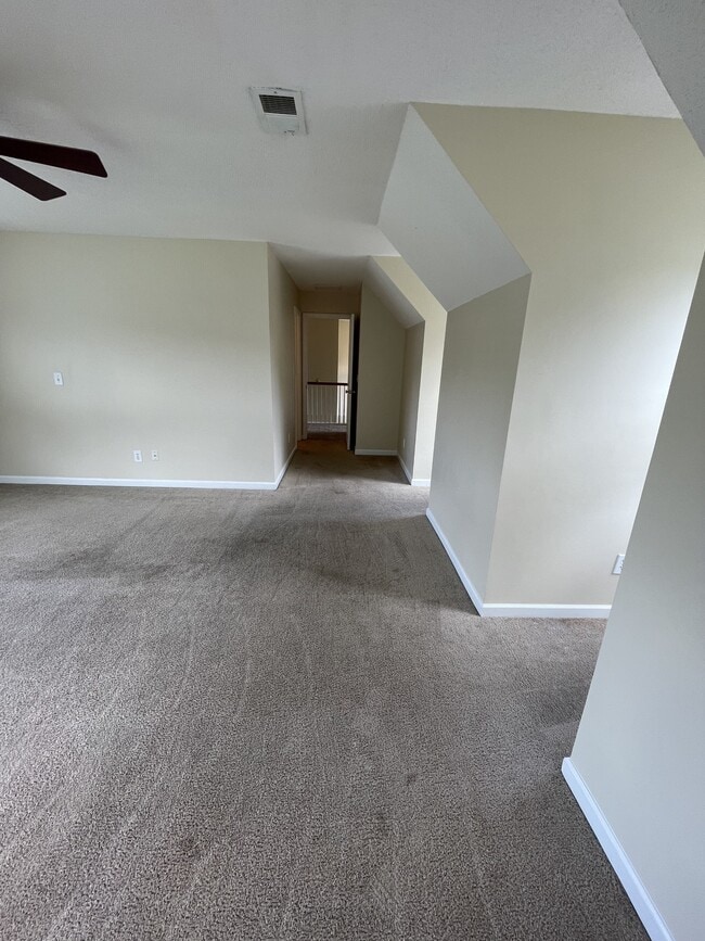 Building Photo - 4921 Martin Farms Rd
