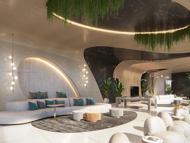 Building Photo - 700 NE 24th St