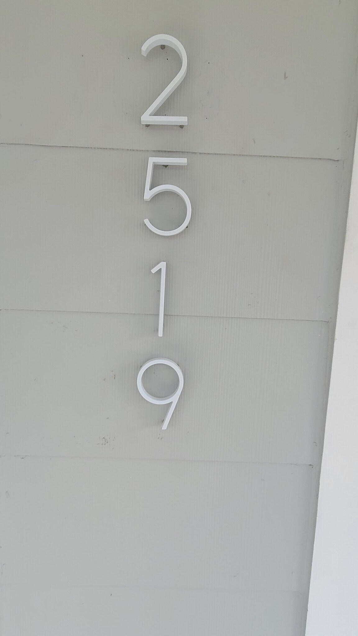 Building Photo - 2519 W Walnut St