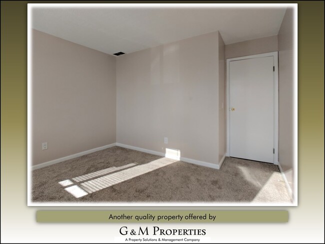 Building Photo - Rarely Available: 2-Bedroom Condo - walk t...