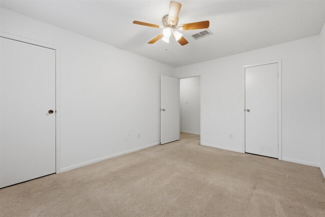 Building Photo - 8801 Hammerly Blvd