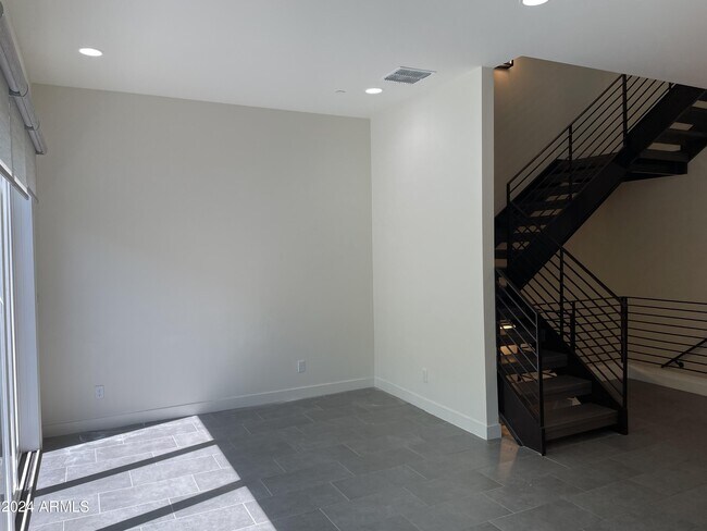 Building Photo - 4444 N 25th St