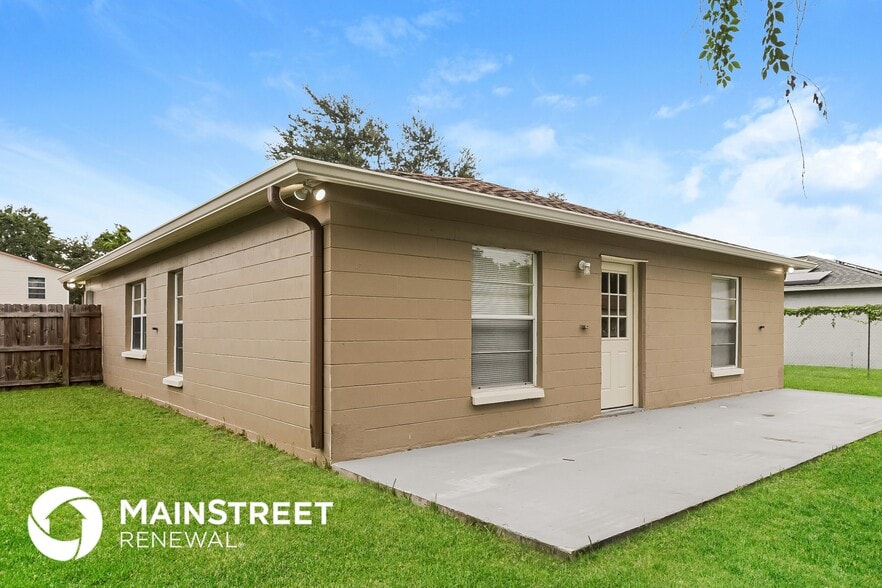 Building Photo - 2607 Lindell Ave