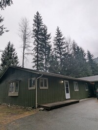 Building Photo - 136