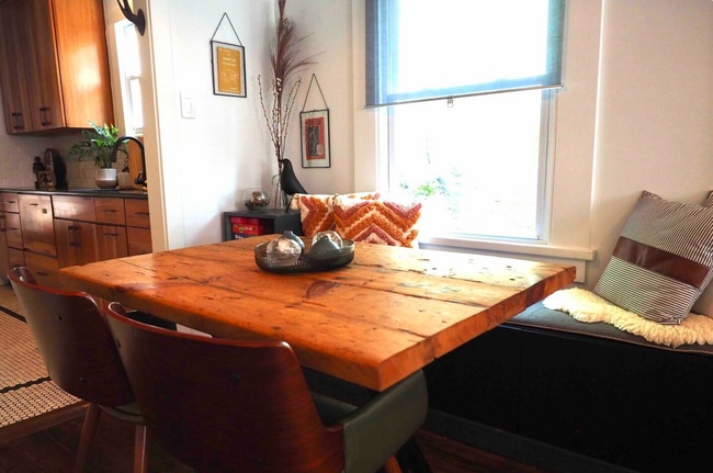 Dining Table - 1402 Eva St