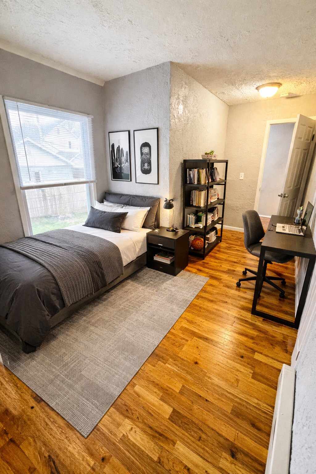 Building Photo - 146 Jersey St