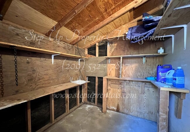 Building Photo - 19199 Beauchamp Dr