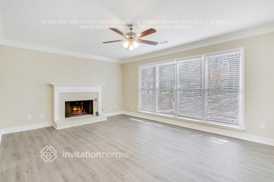 Building Photo - 2234 Saluda Ln NW